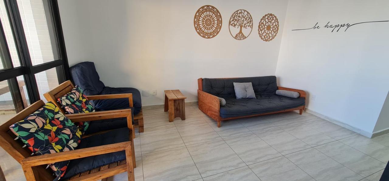 Apto Aconchegante: Beachfront Comfort with BBQ & Daily Cleaning Guaruja Exterior photo
